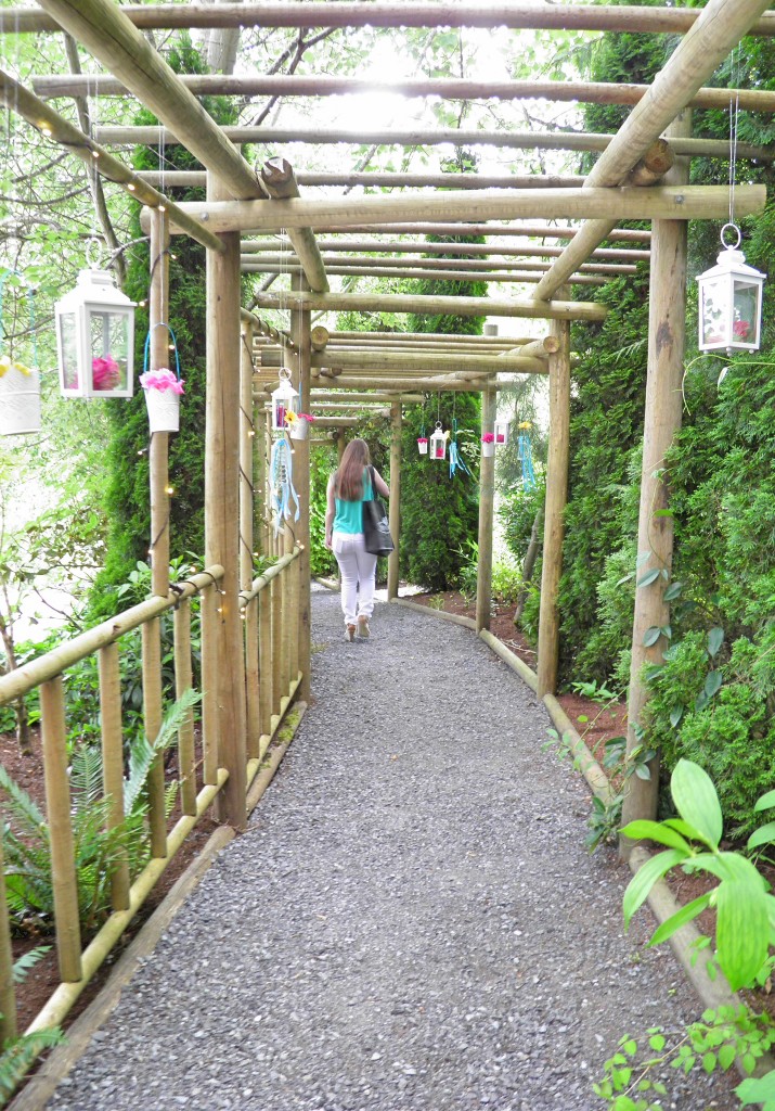 Just a random super beautiful archway that guests can walk through